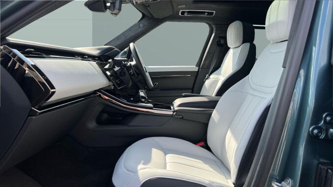 Land Rover Range Rover Sport 3.0 P460e Autobiography 5dr Auto Estate - Image 3